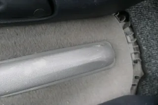 VW Sharan 7M Galaxy WGR Handbremse Feststellbremse Verkleidung Abdeckung grau - Bild 3
