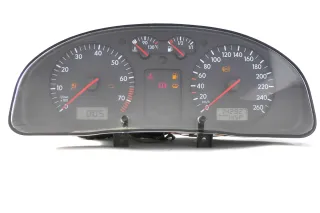 VW Passat 3B Tacho Tachometer Kombiinstrument 142.000km 3B0919861B Benziner - Bild 1