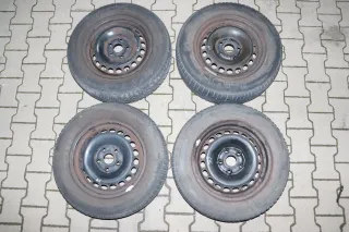 Audi A4 B5 A6 4B Passat 3BG Felgen Reifen Winterreifen M+S 195/65 R15 91T c4-6mm - Bild 1