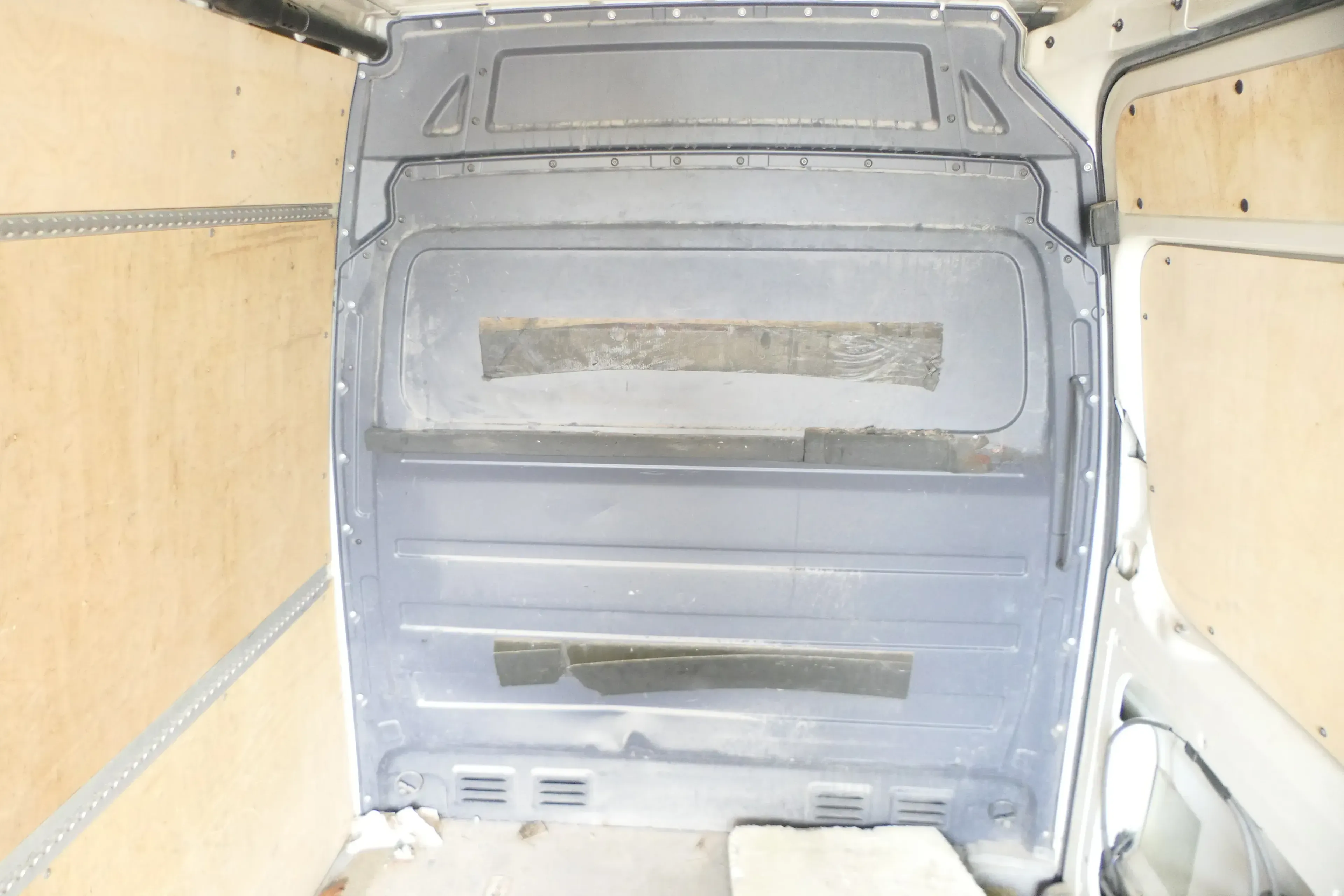 VW Crafter 2E Gitter Trenngitter LKW Ladefläche Trennwand 2E1863172 auc Hochdach - Bild 1