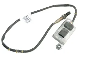VW Passat 3C BLX BVX 2,0 FSI Nox Sensor Abgaskontrolle hinter Kat 06F907807H - Bild 1