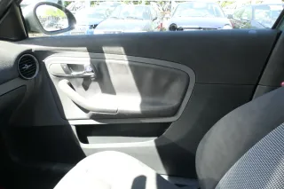 1x Seat Ibiza 6L Türverkleidung Verkleidung Tür vorne rechts 2/3-Türer Griff - Bild 1