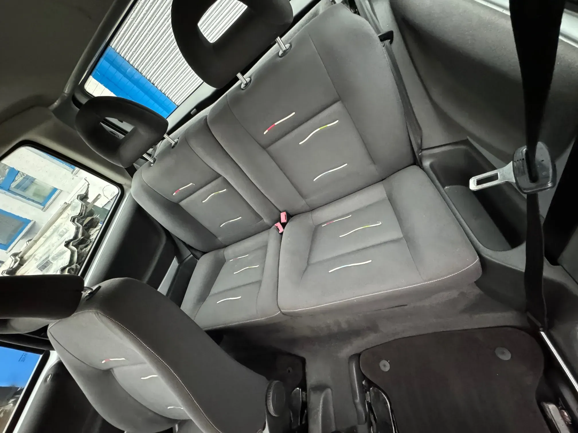 VW Lupo Seat Arosa Sitz Rückbank Sitzfläche für Kopfstützen schwarz - Bild 1