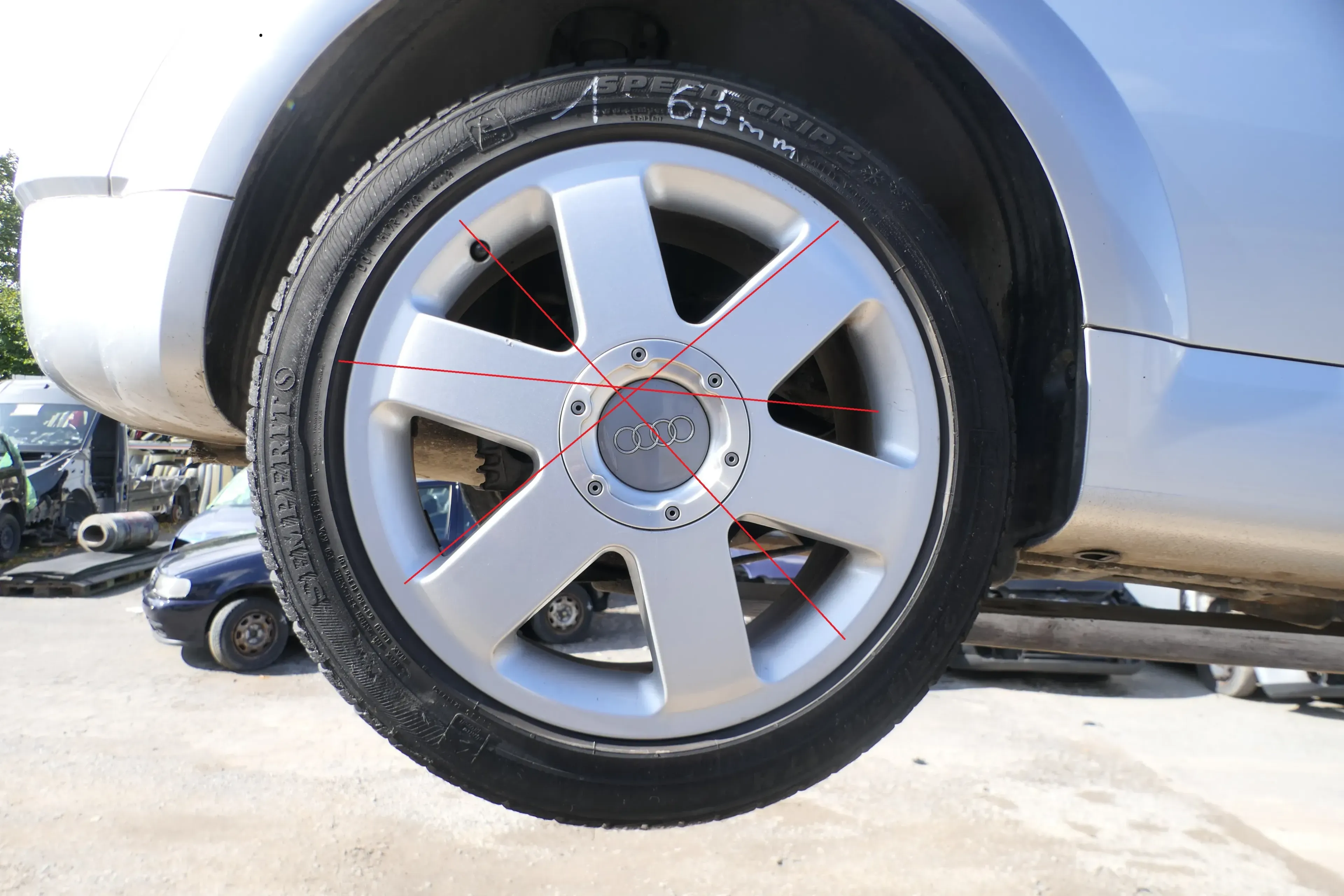 2x VW Golf 5 9N 6Y Reifen 225/45 R17 H Winterreifen ca. 6-7mm NUR REIFEN - Bild 1