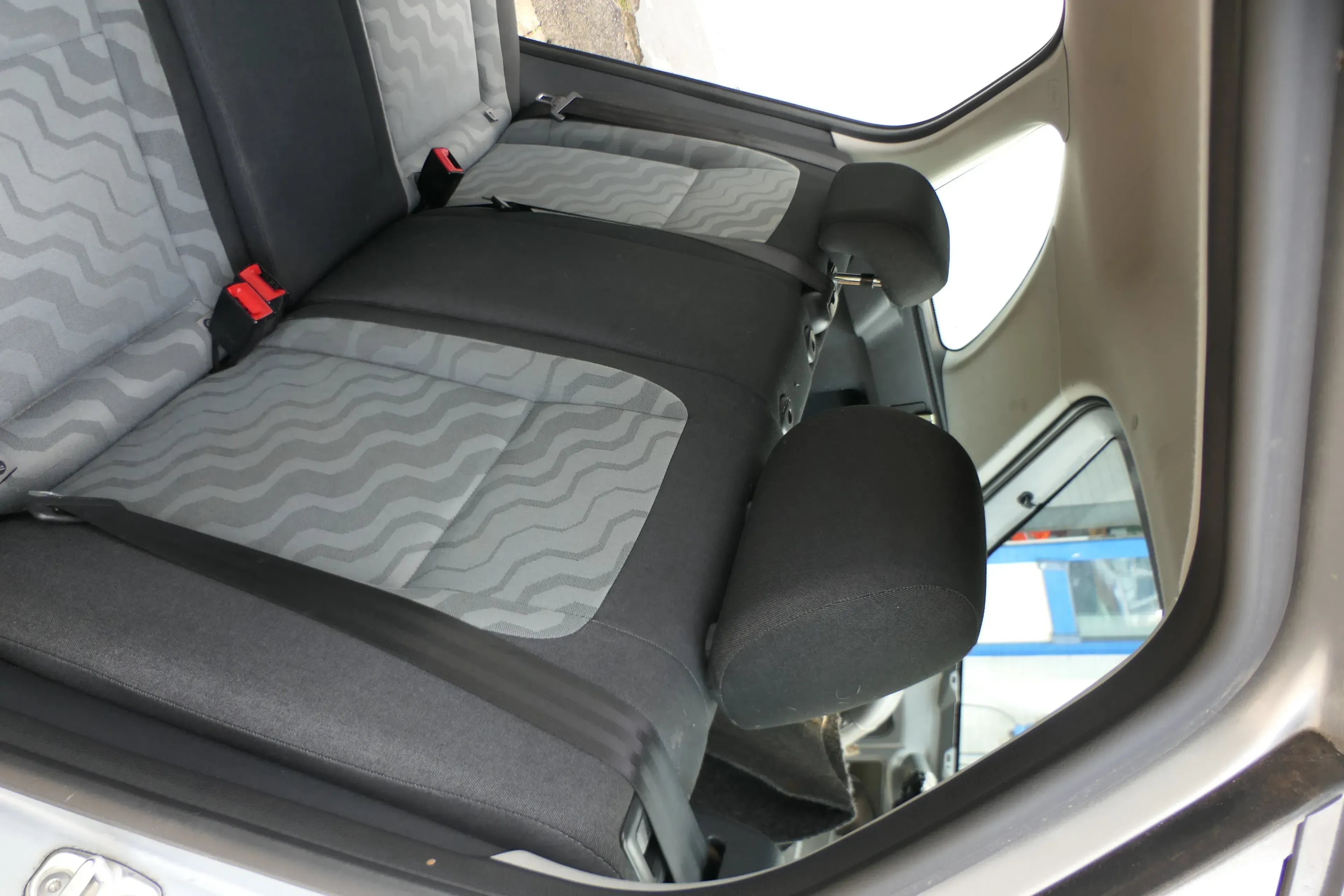 Skoda Fabia 5J 5itz Sitze hinten Rückbank Rücksitzbank 3 Punkt Gurt Isofix anthr - Bild 1