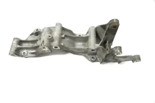 VW Golf 4 Bora Halter Konsole Lichtmaschine Träger 071260089B AGZ 2,3 - Bild 1