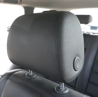 VW Touareg 7L Kopfstütze Sitz Sitze vorne links anthrazit Leder 7L6881901AB NVP - Bild 1