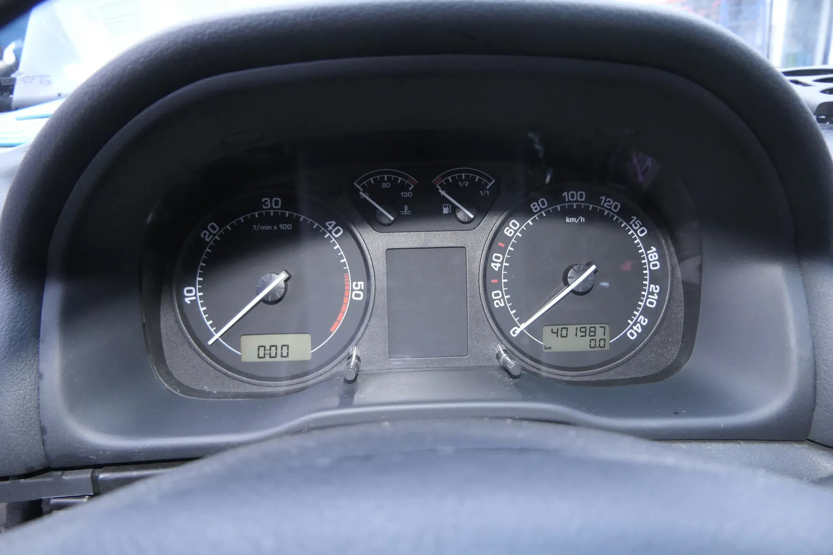 Skoda Octavia 1U Tacho Tachometer Kombiinstrument 1U0920811J 401.000km 1.9TDI - Bild 1