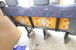 VW Crafter 2E Sprinter 901 902 Sitze hinten Sitz Rückbank 3-er mit Gurt - Bild 5