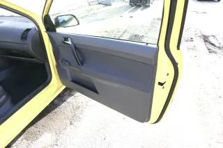 1x VW Polo 9N Türverkleidung Verkleidung Tür vorne rechts 2/3-Türer - Bild 2