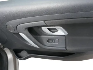 1x Skoda Fabia 5J Stufenheck Türverkleidung Verkleidung Tür vorne rechts - Bild 2