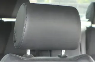 1x Audi A6 4F C6 Kopfstütze vorne rechts Kopfstützen Leder Perlnappaleder - Bild 1