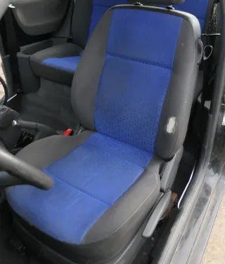 Arosa Lupo Sitz vorne links Fahrersitz Höhenverstellung blau schwarz - Bild 1