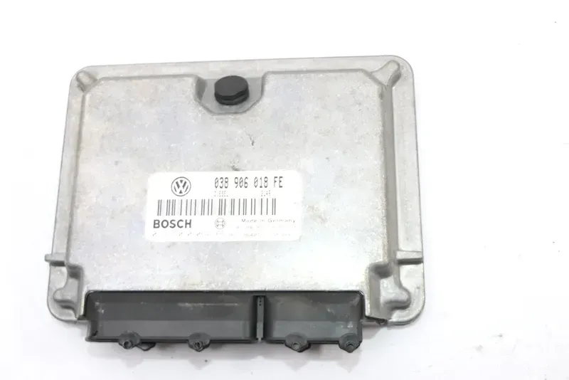 VW Passat 3B Steuergerät Motor 038906018FE AFN 81kw TDI 110PS Motorsteuergerät - Bild 1