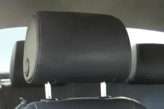 1x A4 8H Cabrio 8E B6 B7 Kopfstütze vorne rechts Leder blau Perlnappaleder - Bild 2