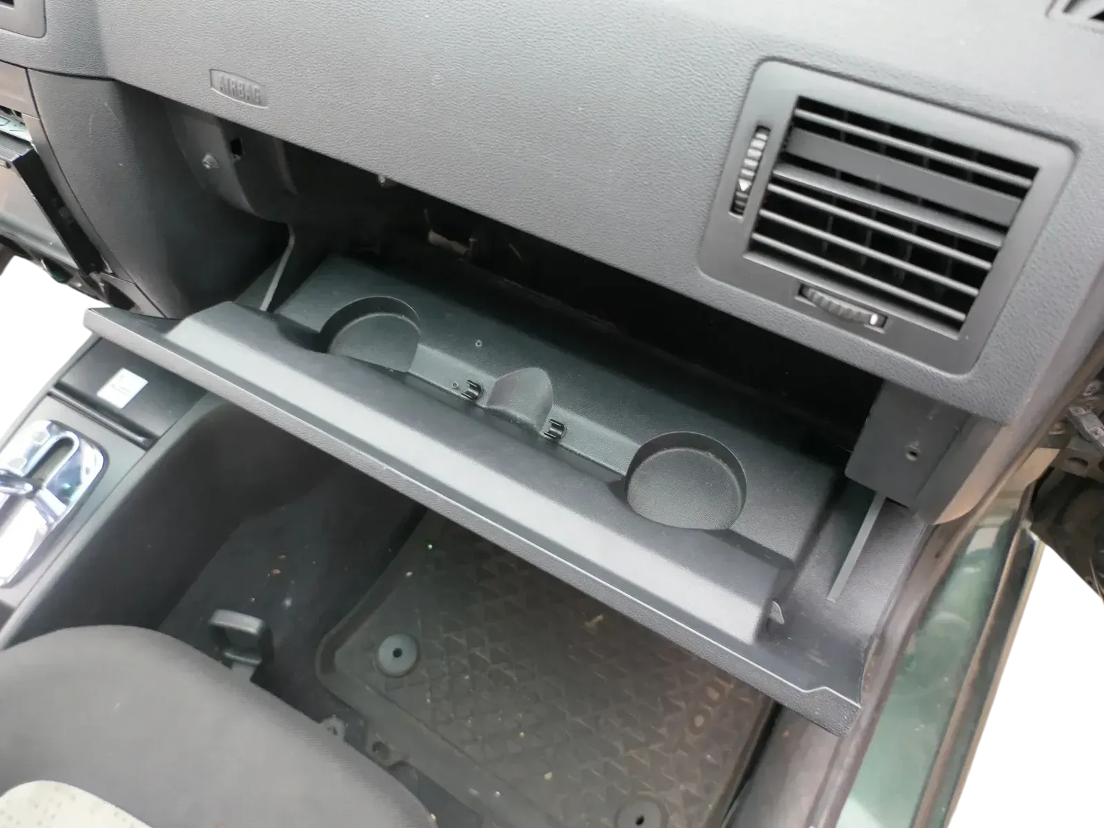 Skoda Fabia 6Y Deckel Klappe für Handschuhfach Handschuhfachdeckel  - Kra - Bild 1