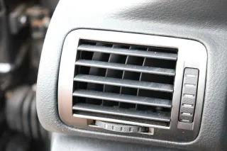 Skoda Superb 3U Lüftungsdüse Düse Lüftung links vorne 3U0819701G WNK - Bild 2