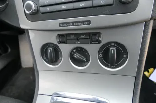 VW Passat 3C Mittelkonsole Verkleidung um Radio Abdeckung Dekor titan silber 45T - Bild 2
