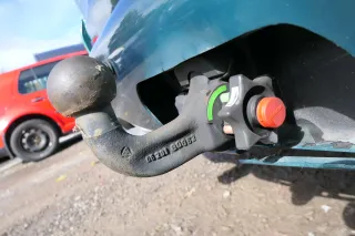 VW Sharan 7M Anhängerkupplung mit Kabelbaum bis 1999 abnehmbar - Bild 1