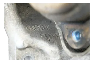 A6 4B Getriebehalter Lager Halter 4B0399108B Stütze Getriebe Automatik rechts - Bild 6
