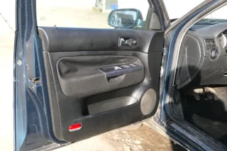 1x Golf 4 Bora Türverkleidung Verkleidung Tür vorne links 4/5-Türer schwarz - Bild 5