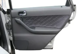 1x A3 8L Türverkleidung Verkleidung Tür hinten rechts 4/5-Türer soul schwarz - Bild 1