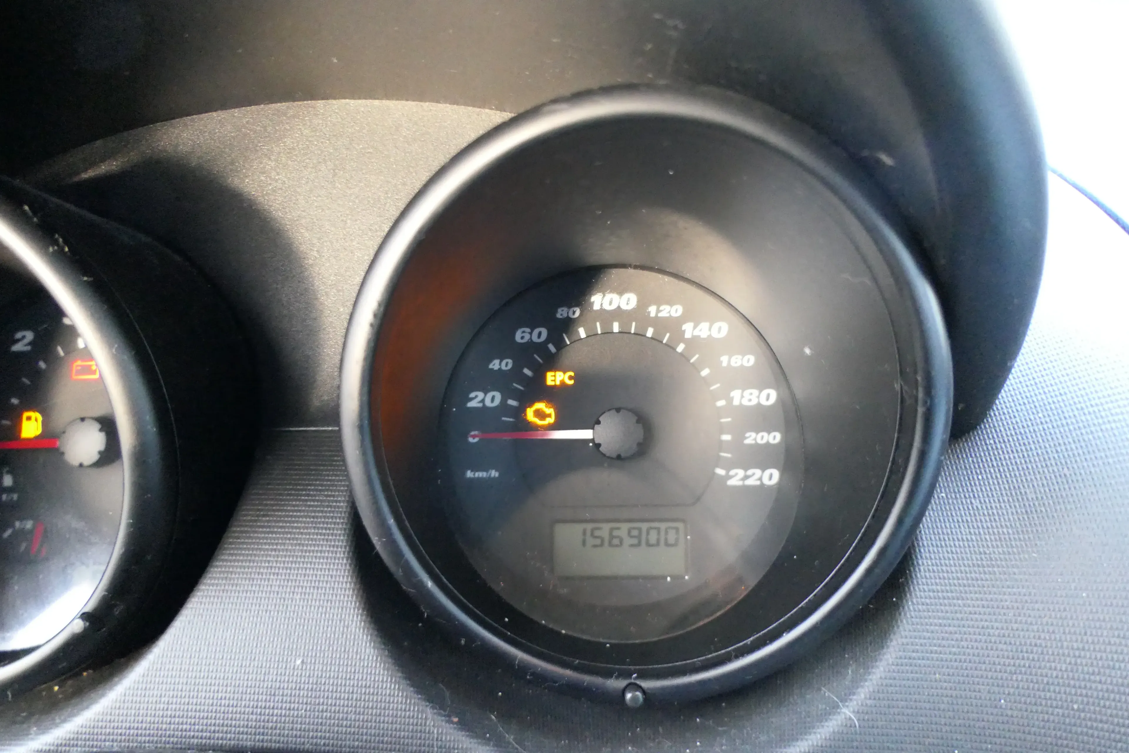 Arosa Tacho Tachometer Kombiinstrument 156.900km 6H0920800 Benziner1.0 50PS AUC - Bild 1