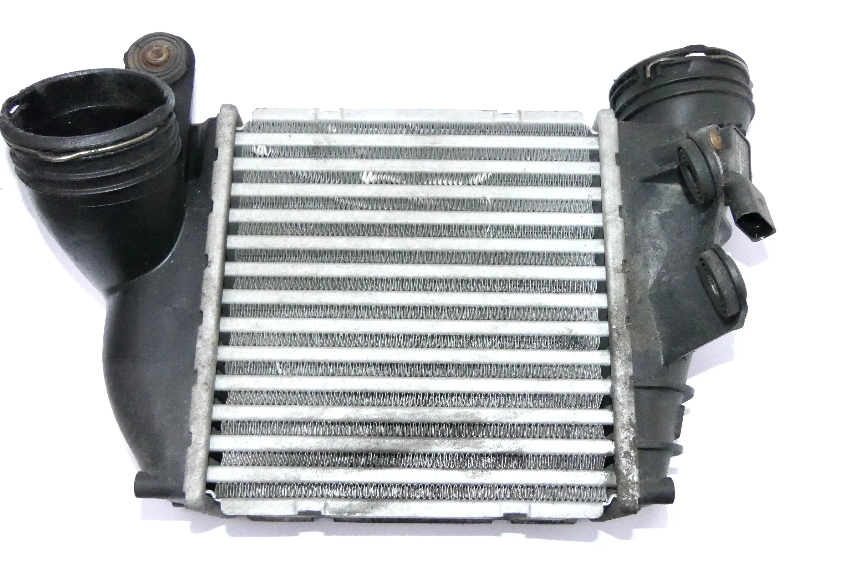 VW Golf 4 Audi A3 8L Ladeluftkühler Ladeluft Kühler 1J0145803N AXR 74kw 101PS - Bild 1