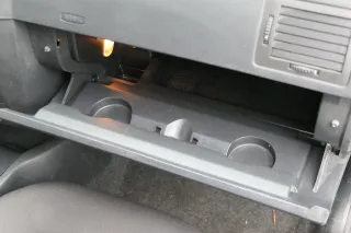 Skoda Fabia 6Y Deckel Klappe für Handschuhfach Handschuhfachdeckel  - Kratzer - Bild 2