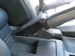 Audi A6 4B Handbremse Feststellbremse schwarz Leder Verkleidung Abdeckung - Bild 2