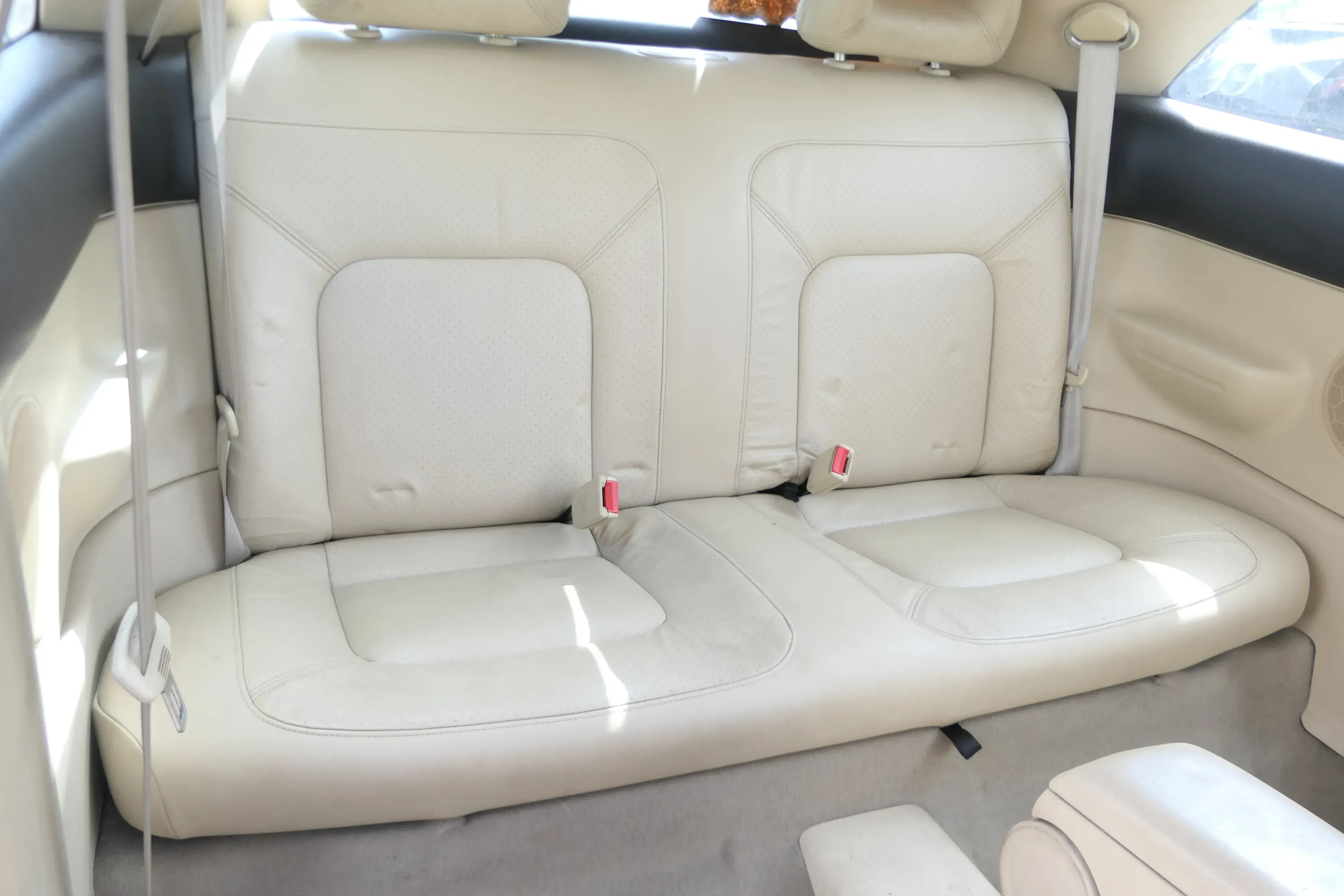 New Beetle 9C Sitz Sitze Rückbank Rücksitzbank Lehne Leder beige besch creme - Bild 1