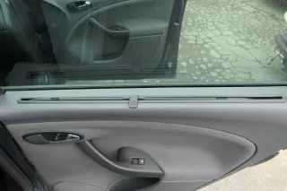 Seat Altea 5P XL Türverkleidung Verkleidung Tür vorne +hinten links Sonnenrollo - Bild 2