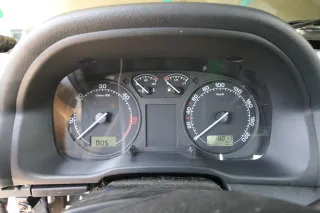 Skoda Octavia 1U Tacho Tachometer Kombiinstrument 1U0920810F  218.000km TDI - Bild 1