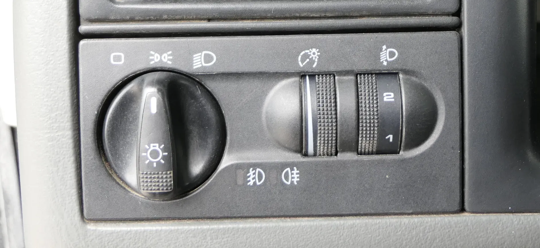 VW T4 Lichtschalter Schalter Licht 701941531F original NSW Nebelscheinwerfer - Bild 1