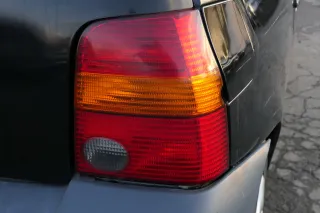 Seat Arosa 6H Rücklicht Rückleuchte Heckleuchte Hecklicht hinten rechts orange - Bild 1
