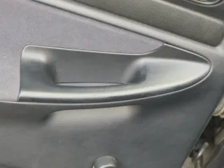 1x Audi A4 B5 Türverkleidung Verkleidung Tür hinten links  Griff Öffner - Bild 2