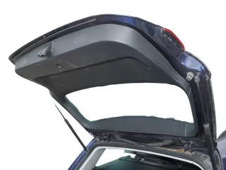 Golf 7 5G Kombi Abdeckung Verkleidung Kofferraum hinten Heckklappe Deckel schwar - Bild 2