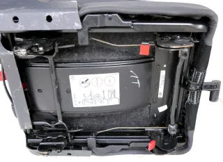 VW Touran Sitz hinten mitte mittig (1. Reihe) Rücksitz anthrazit schwarz United - Bild 6