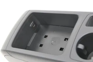 Audi A4 8E B8 8K Mitteltunnel hinten Verkleidung um Handbremse Konsole schwarz - Bild 5