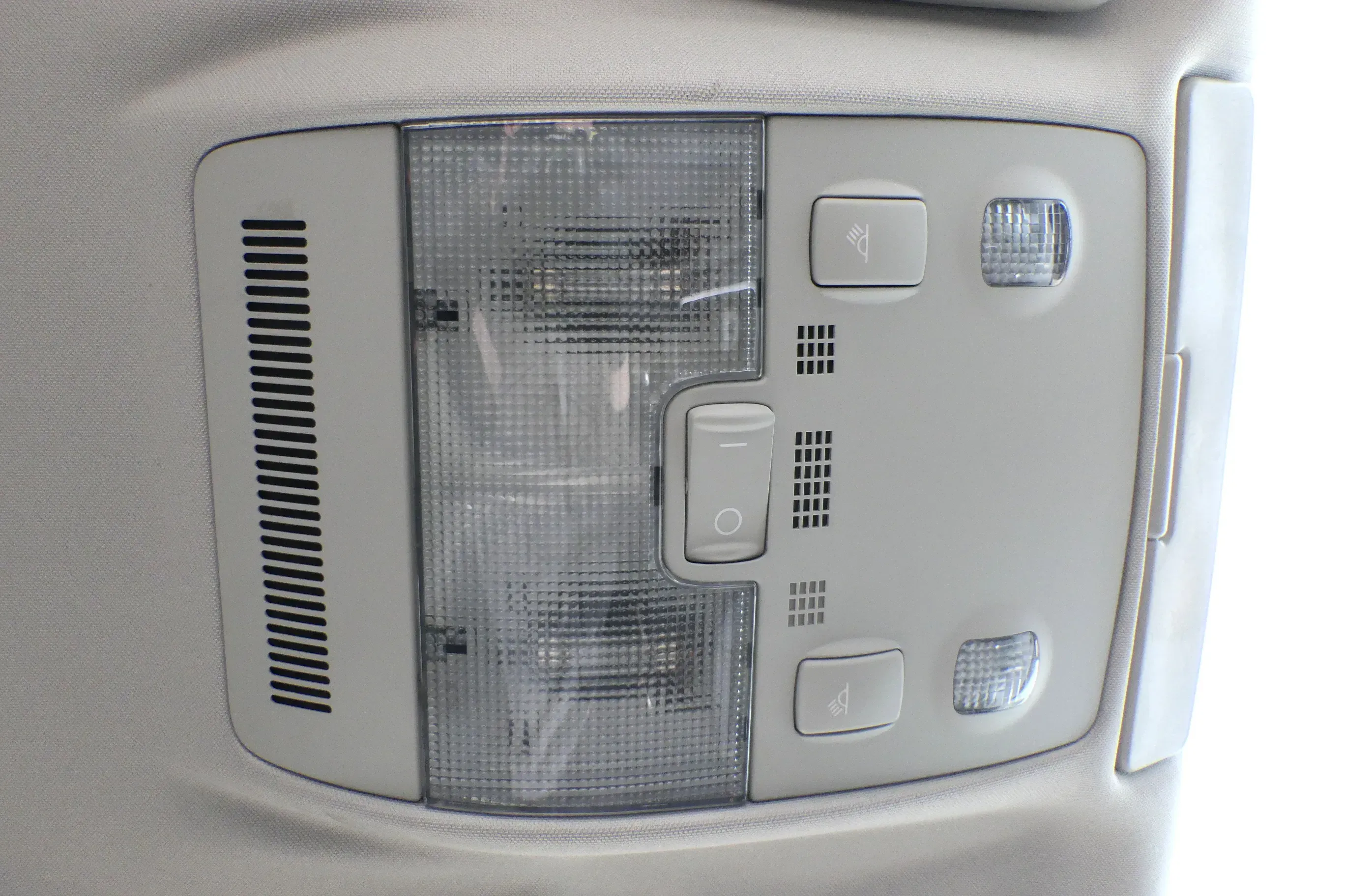 Audi A4 8E 8P Schalter Innenleuchte Leuchte Lampe Leseleuchte 8E0947135D platin - Bild 1