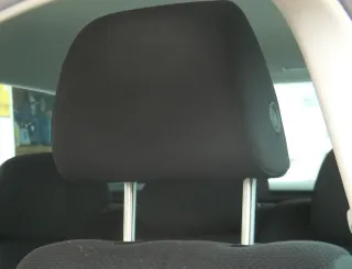 VW Passat 3C Kopfstütze Sitz Sitze vorne rechts oder links schwarz schwarz TCQ N - Bild 2
