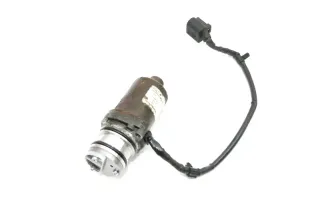 VW Tiguan Quattro Allrad Differential Pumpe Vorladepumpe Haldex 0AV598549A - Bild 1