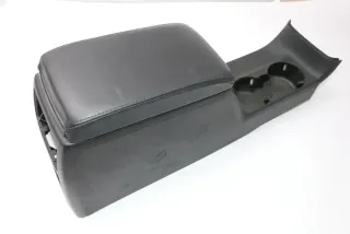 VW Passat 3BG  Mittelarmlehne Armlehne Fach Lehne Mittelkonsole Leder schwarz - Bild 1