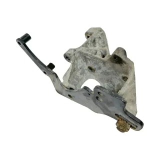 VW Golf Halter Konsole Lichtmaschine Servopumpe Träger 028145521B - Bild 1