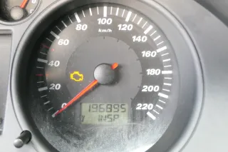 Seat Ibiza 6L Tacho Tachometer Kombiinstrument 196.000km 6L0920801 1,2 47kw 1,4 - Bild 4
