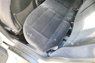 Audi A4 B5 Sitz Fahrersitz vorne links höhenverstellbar - Bild 5