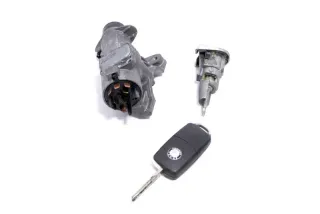 Skoda Octavia 1U Schloßsystem Türschloß 1x Funk Schlüssel Schloß Zündschloß Tür - Bild 2