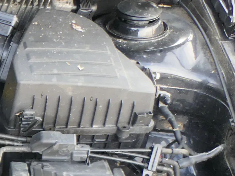 VW Polo 6R Luftfilterkasten Luftfilter Kasten Gehäuse 6R0129607E CAYC CAYB CAYA - Bild 1