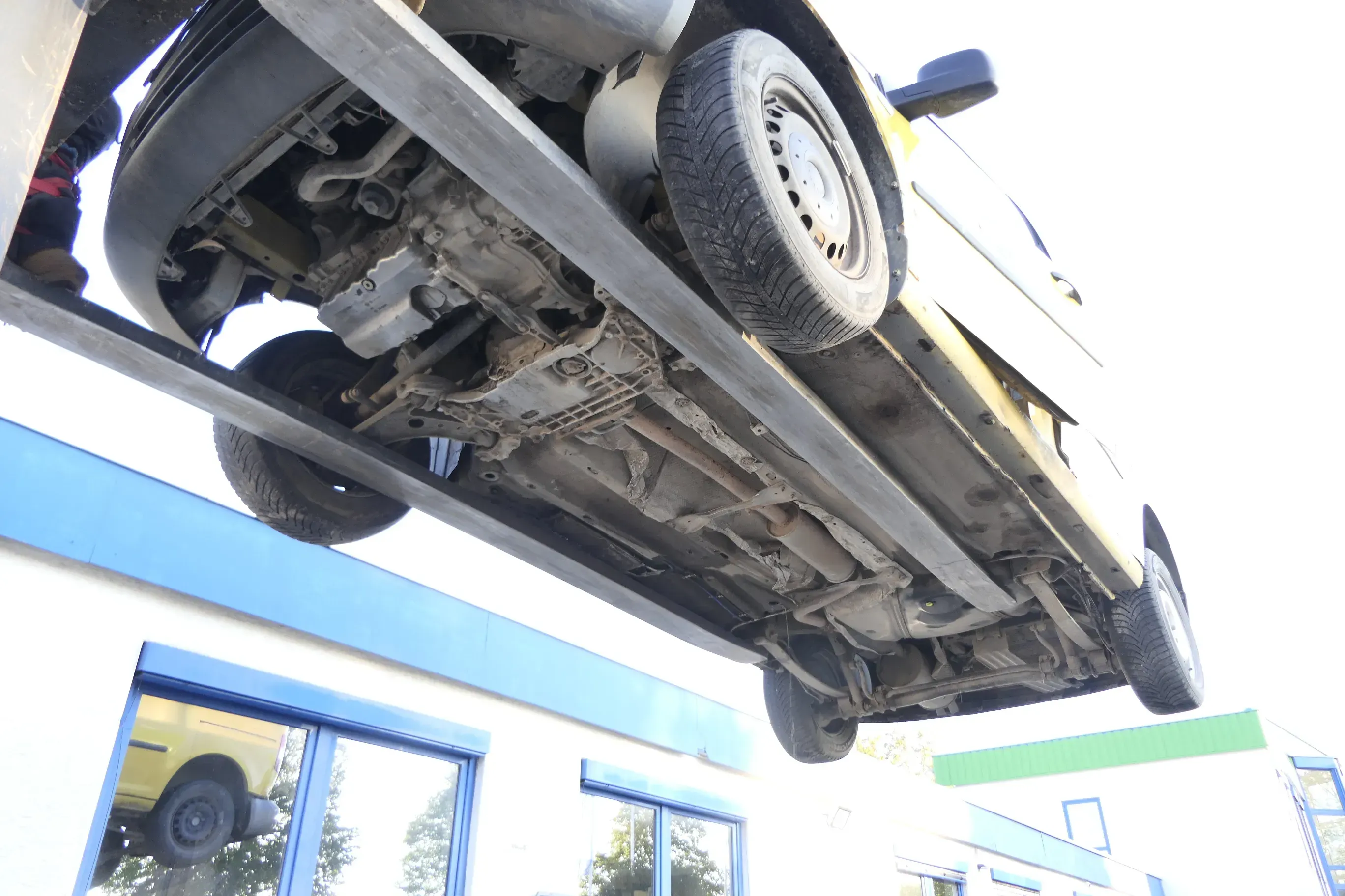 VW Golf 5 Antriebswelle links vorne Gelenkwelle SDI 1K0407271DQ BDJ BST - Bild 1