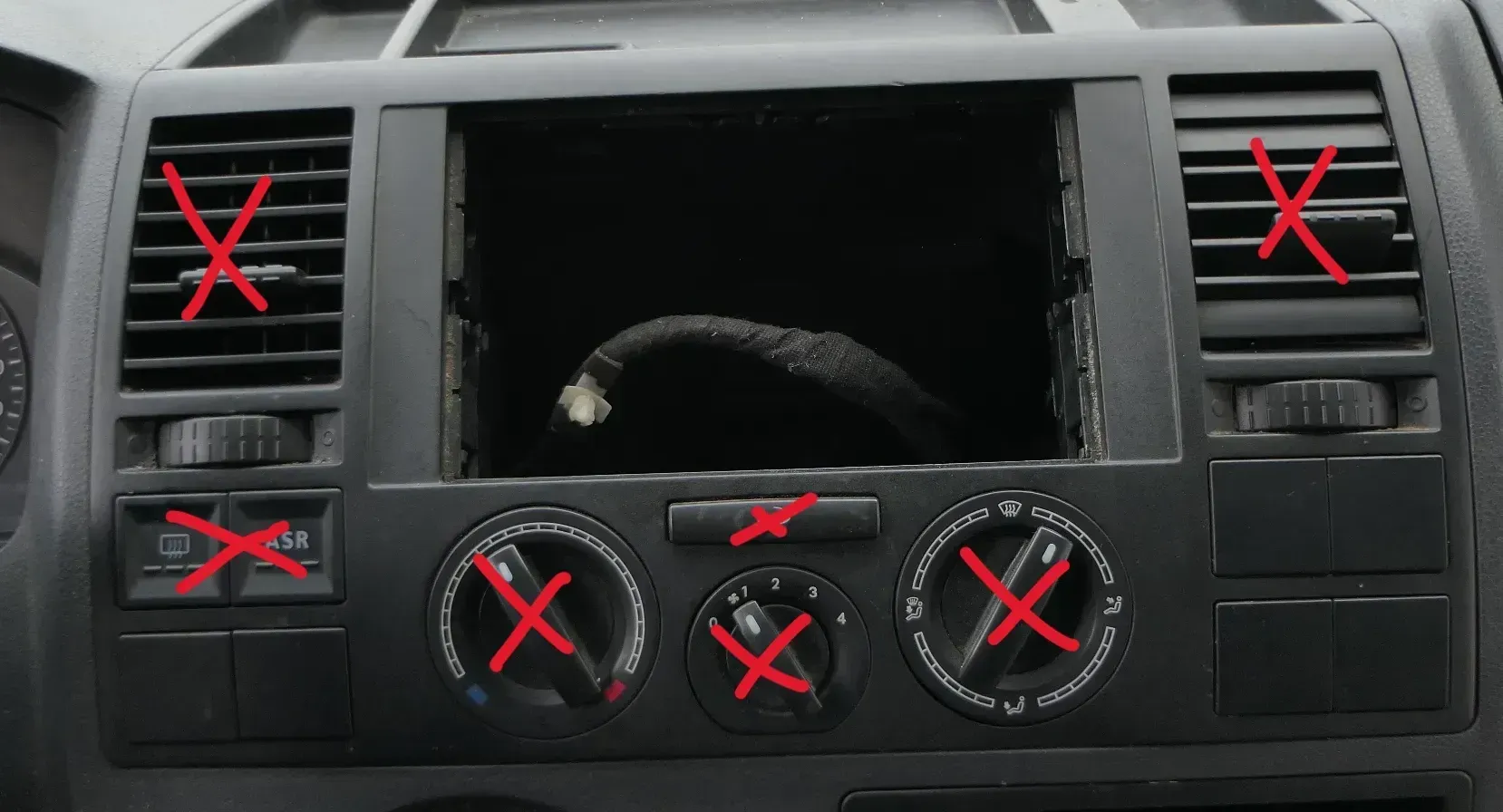 VW T5 Blende MIttelkonsole um Radio Abdeckung 7H0857237E - Bild 1